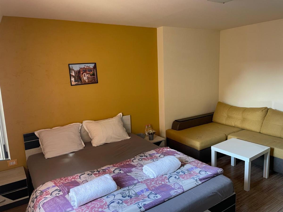 Manana House Hotel Plovdiv Ngoại thất bức ảnh