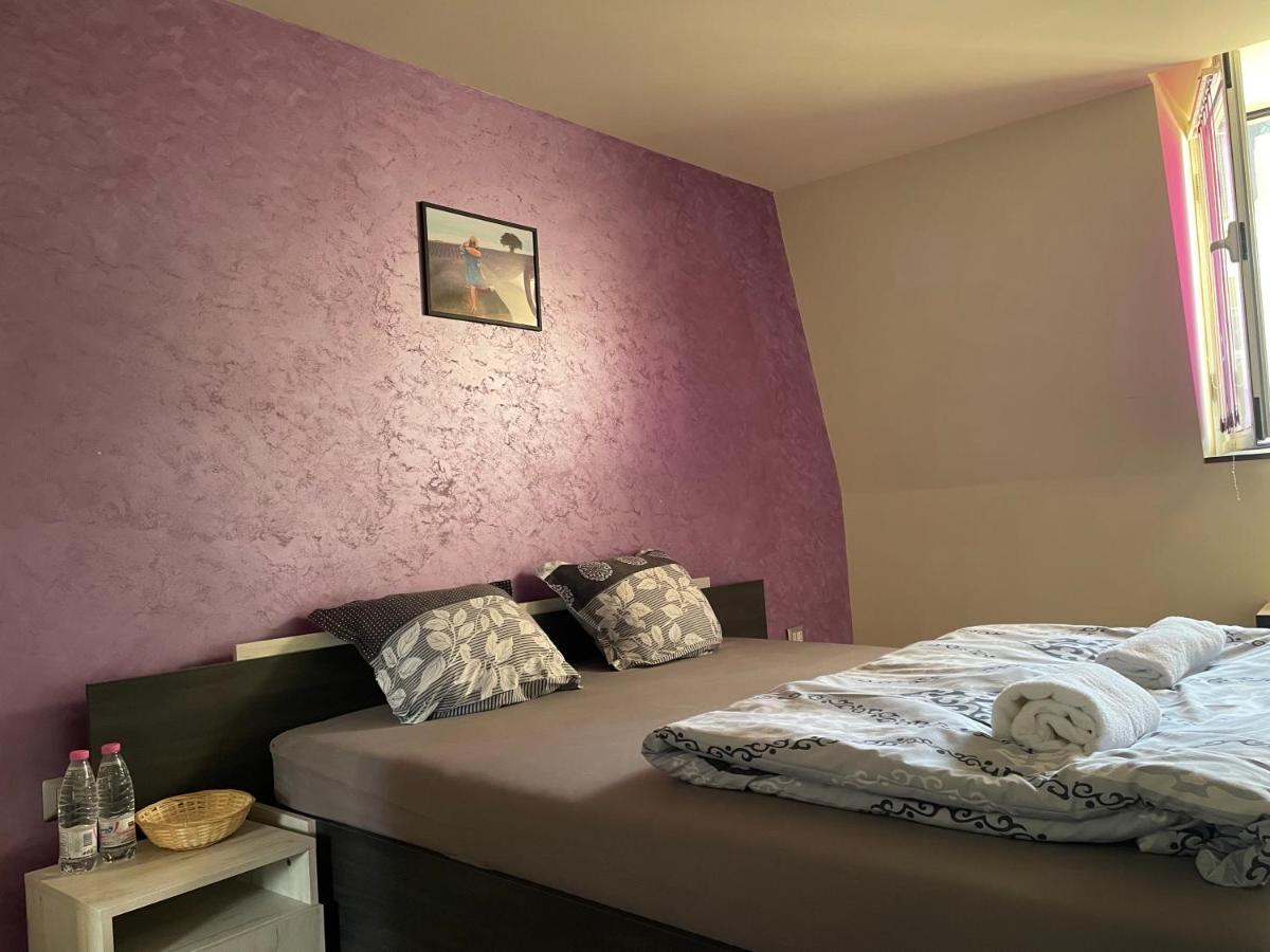 Manana House Hotel Plovdiv Ngoại thất bức ảnh