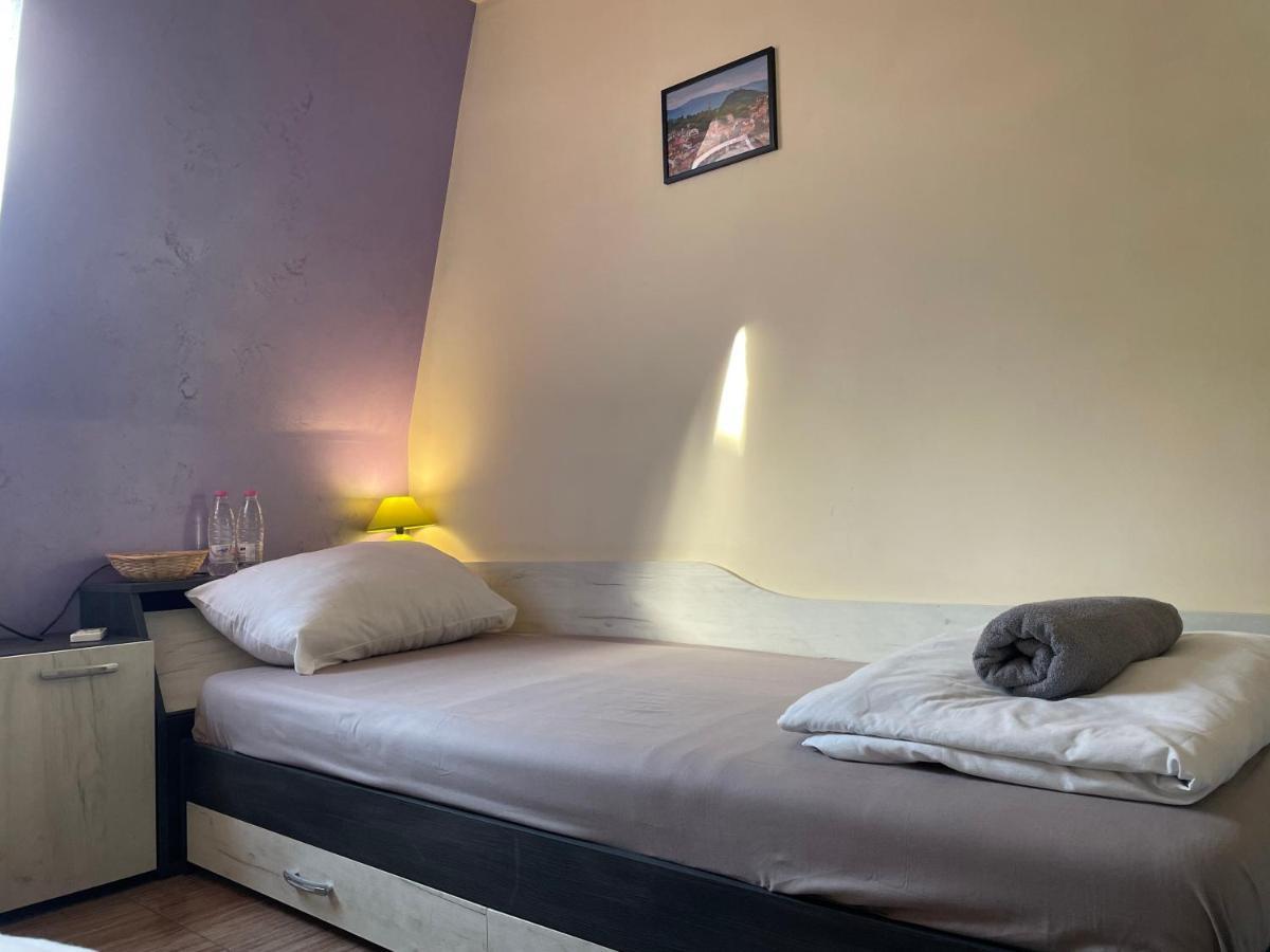 Manana House Hotel Plovdiv Ngoại thất bức ảnh