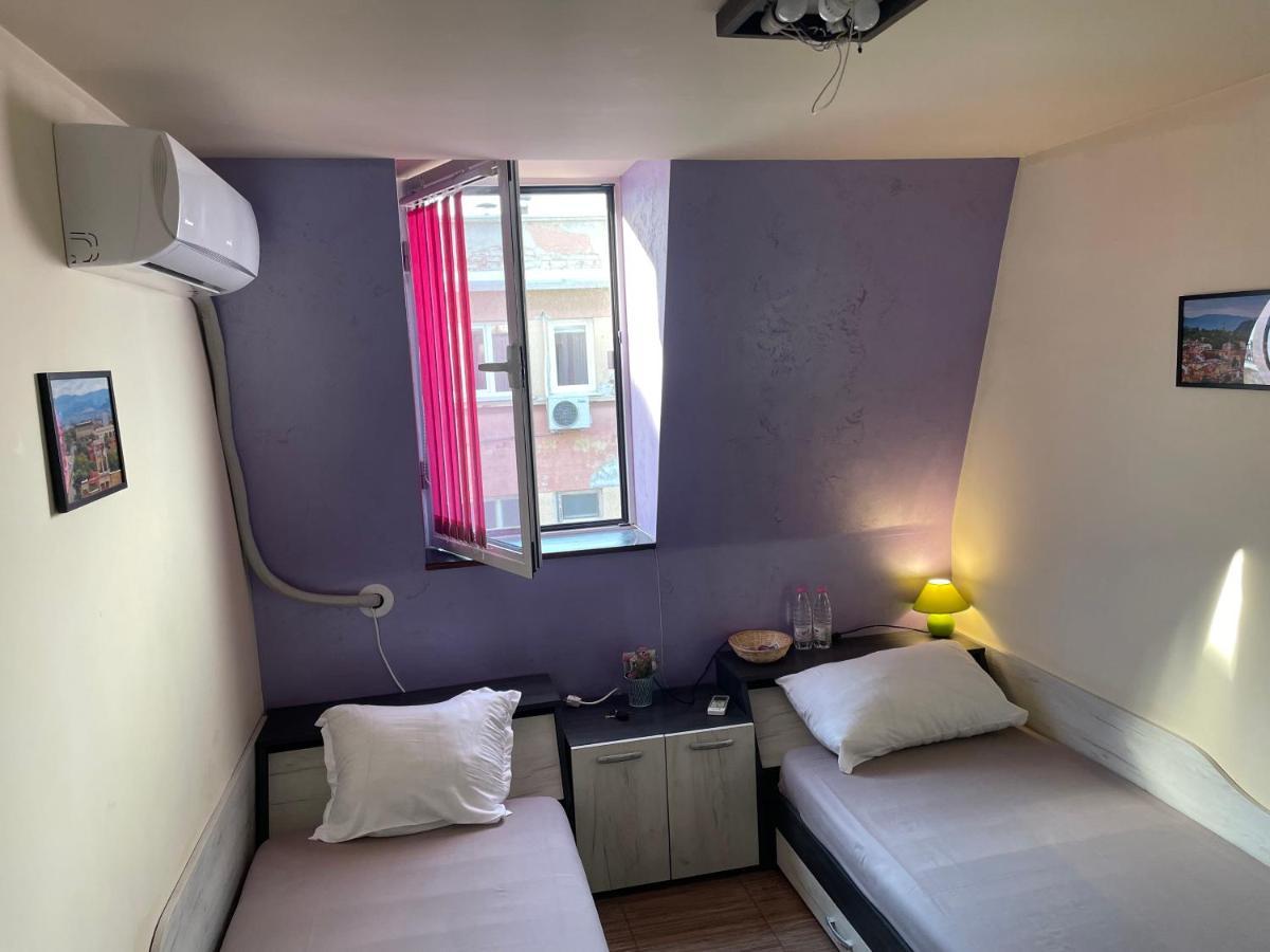 Manana House Hotel Plovdiv Ngoại thất bức ảnh